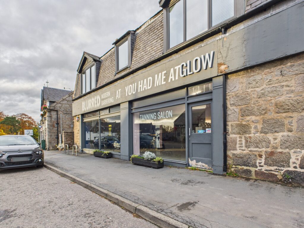 242 North Deeside Road, Peterculter