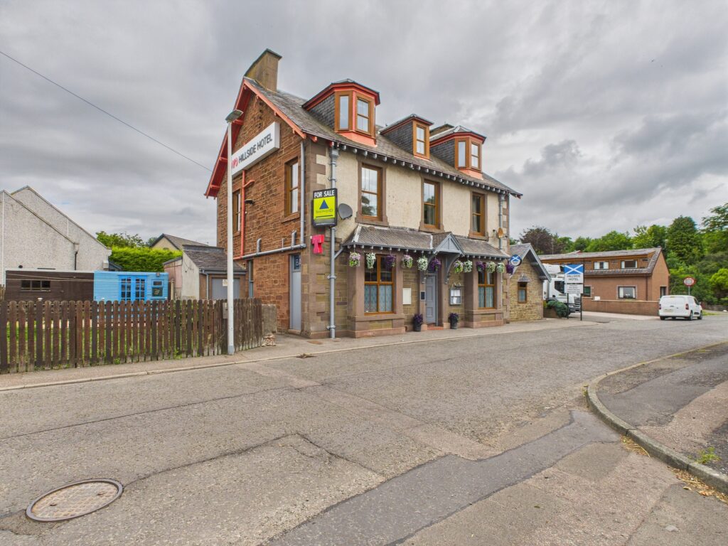 Hillside Hotel, Kinnaber Road, Hillside, Montrose, Angus