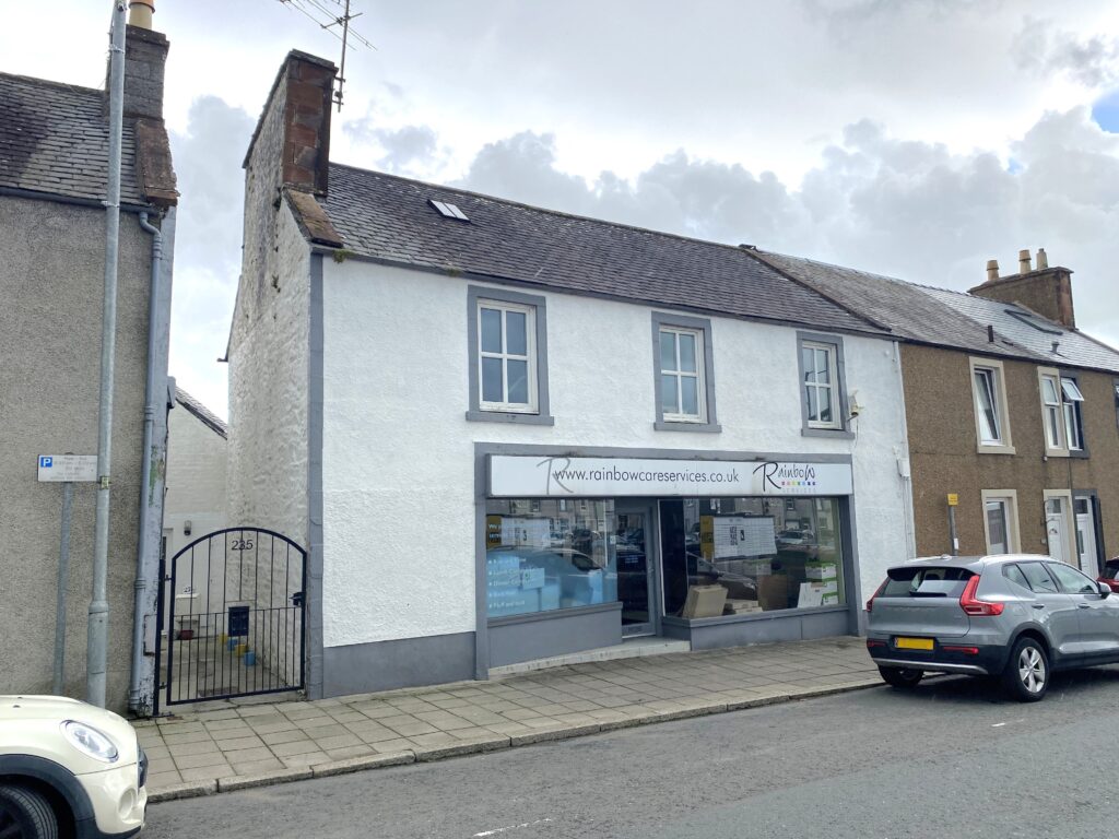 239/245 King Street, Castle Douglas, DG7 1DT