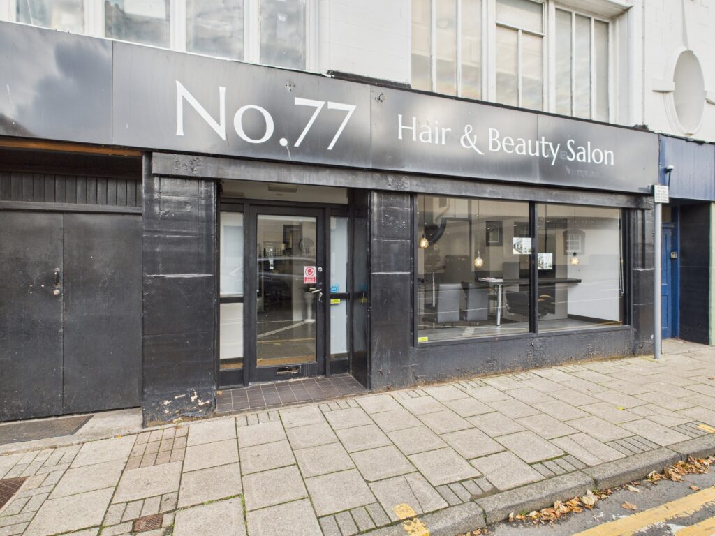 77 Dalblair Road, Ayr