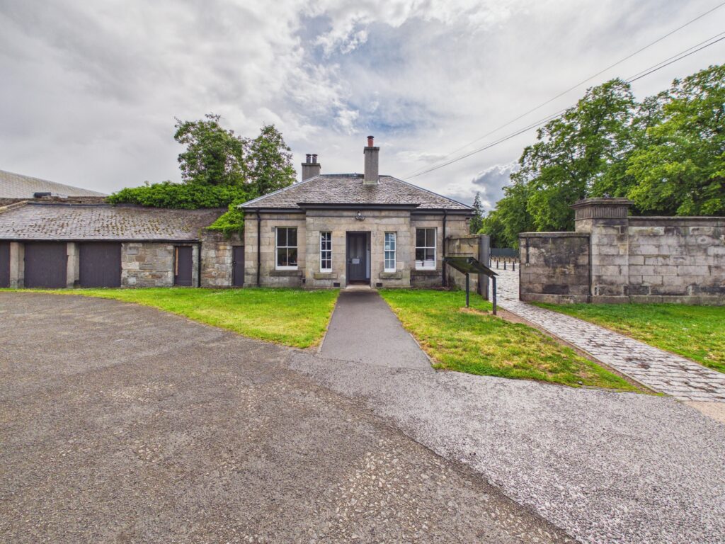 Towngate Lodge, Dalkeith Park, Dalkeith, Midlothian